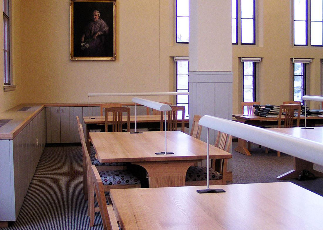 Harvard Radcliffe Solid Oak Conference Table