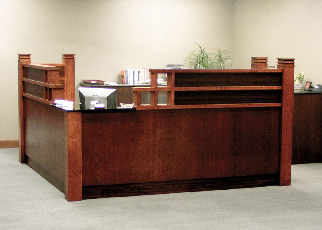 American Commercial Lines Office Reception Desk